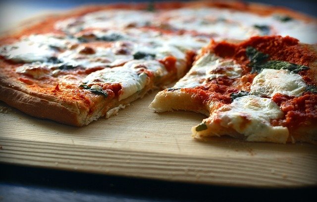 Pizza tészta – bolti élesztő nélkül